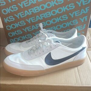Nike White and Blue Sneakers